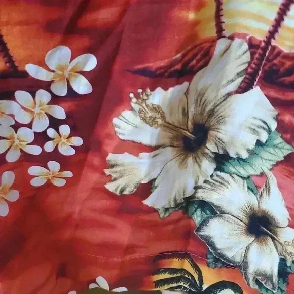 Hawaiian shorts - Picture 3 of 7